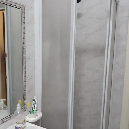 アパート New With Garden